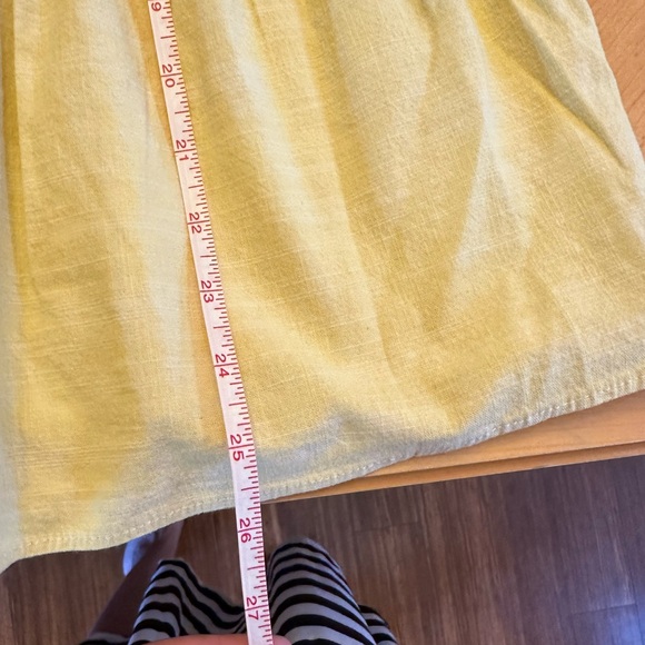 Yellow top - Picture 5 of 9